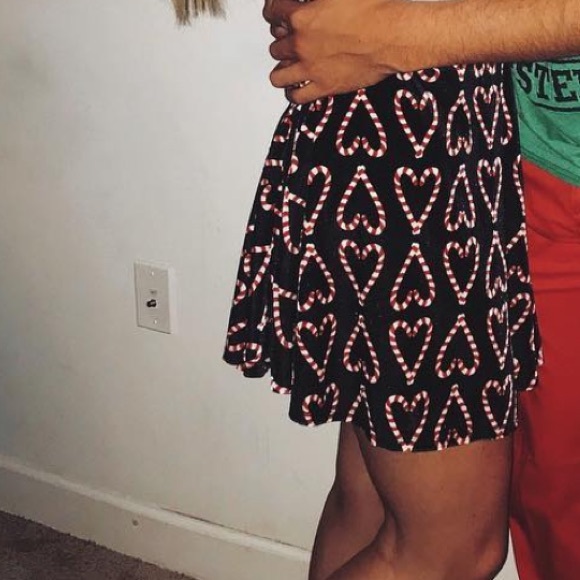 Christmas Skirt - Picture 2 of 7